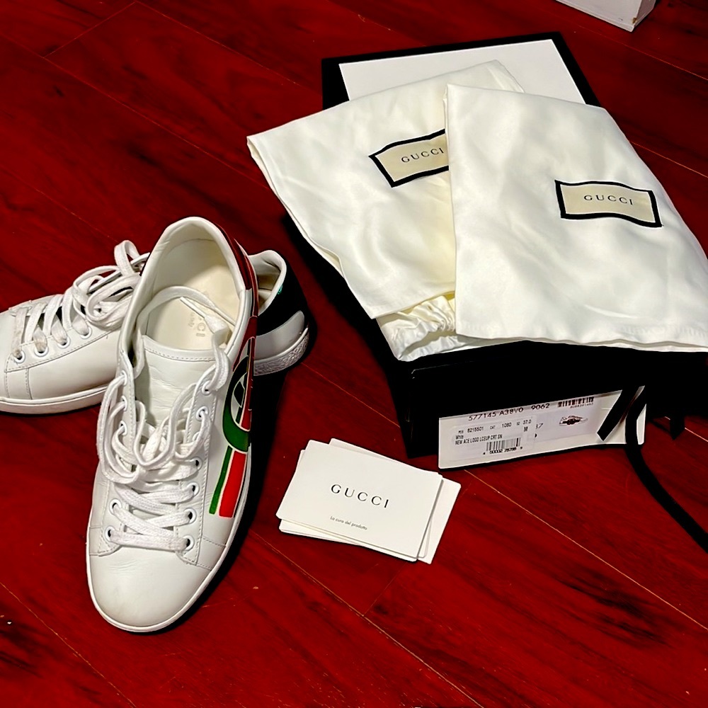Gucci Interlocking G Ace Sneakers Size 37M / 8